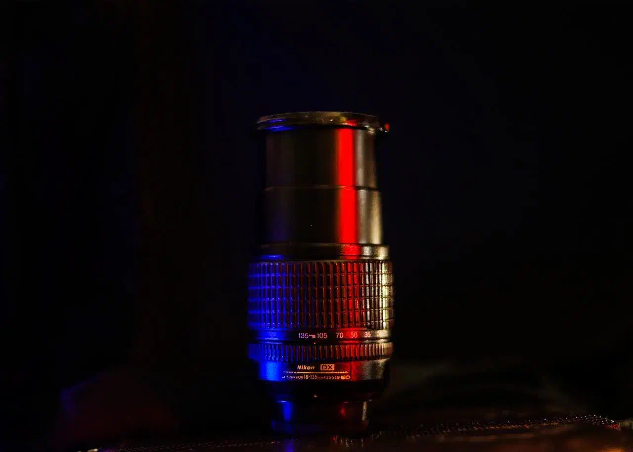 دوربین نیکون|دوربین عکاسی و فیلمبرداری|شیراز, فرگاز|دیوار