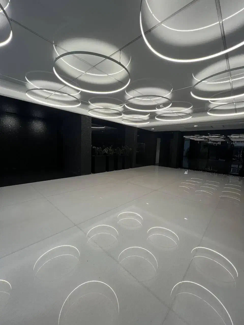 ۳۴۰متر زعفرانیه چهار خواب مستر