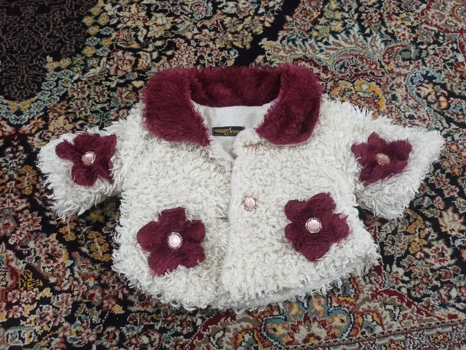 لباس نوزاد در حد نو|کفش و لباس بچه|سبزوار, شرق کال میانی|دیوار