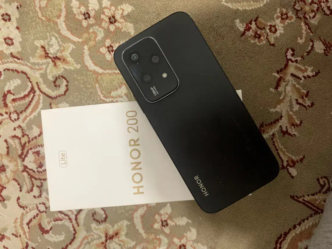 آنر ۲۰۰لایت معاوضه با سیستم گیمینگ|موبایل|مشهد, کوه سنگی|دیوار