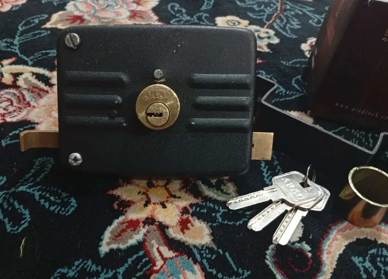 قفل درب حیاط|ابزارآلات|دورود, |دیوار