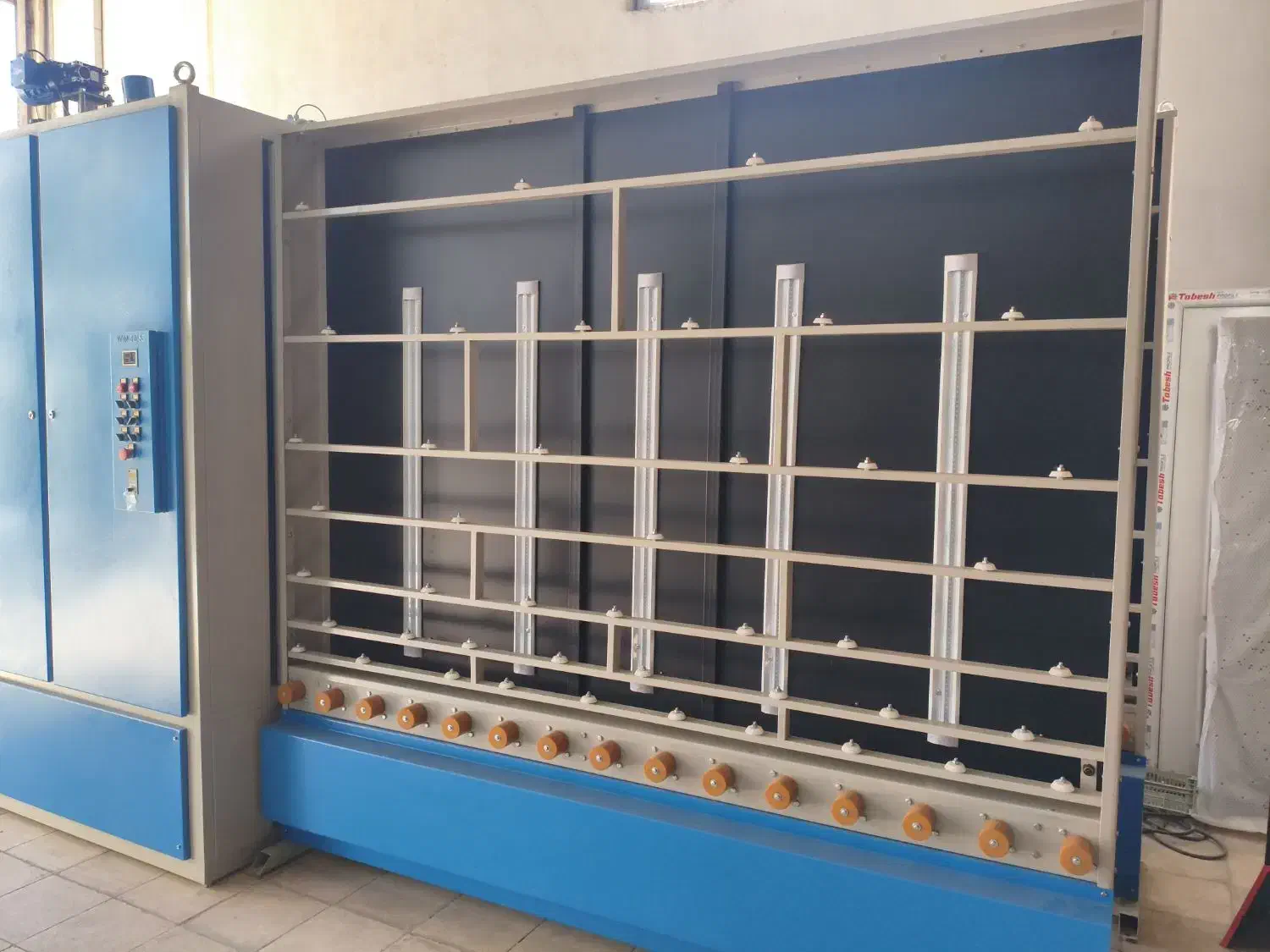 دستگاه شستشوی شیشه|ماشینآلات صنعتی|شیراز, شاهچراغ|دیوار