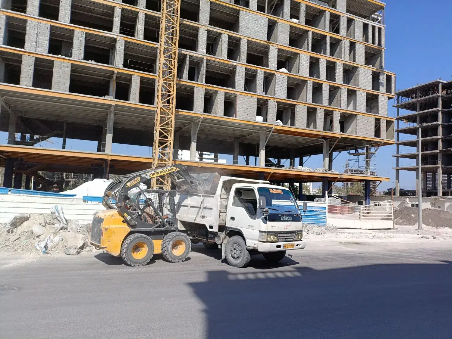 بابکت وکامیونت|خدمات حمل و نقل|کیش, |دیوار