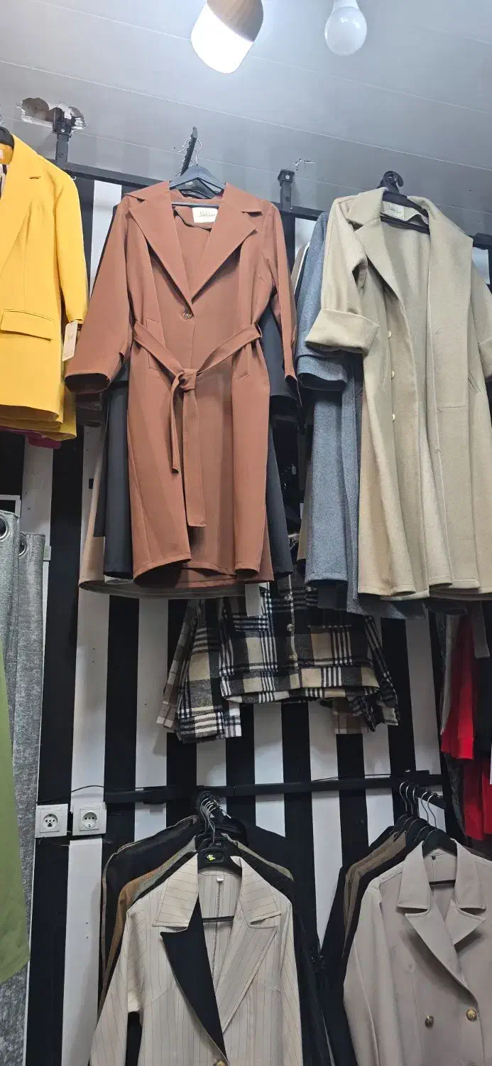 مانتو های زمستانه و پاییز|لباس|شیراز, سیاه سنگ|دیوار