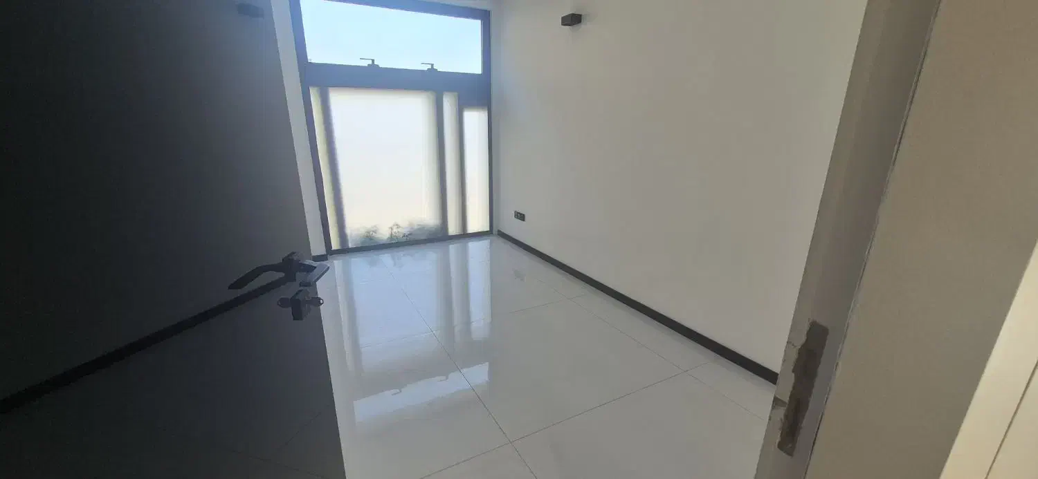 اداری ۹۵ متری با پارکینگ لوکس خ محتشم کاشانی|فروش دفتر کار، اتاق اداری، مطب|اصفهان, حسینآباد|دیوار