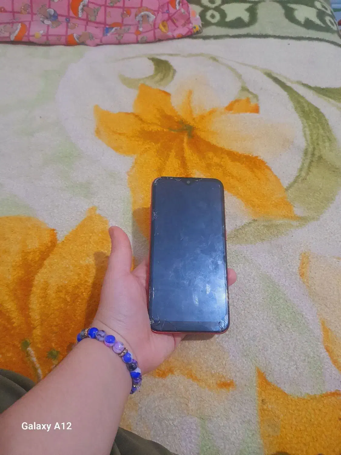 فقط یکم تاچش ترک برده|موبایل|بلده, |دیوار