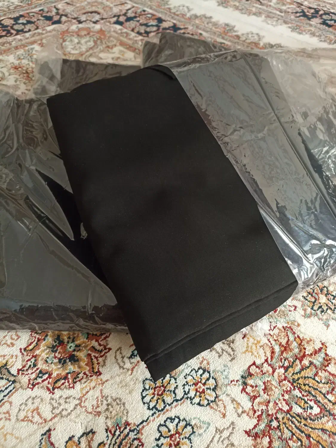 چادر  عربی  اصل ندا کره|لباس|تهران, مرزداران|دیوار