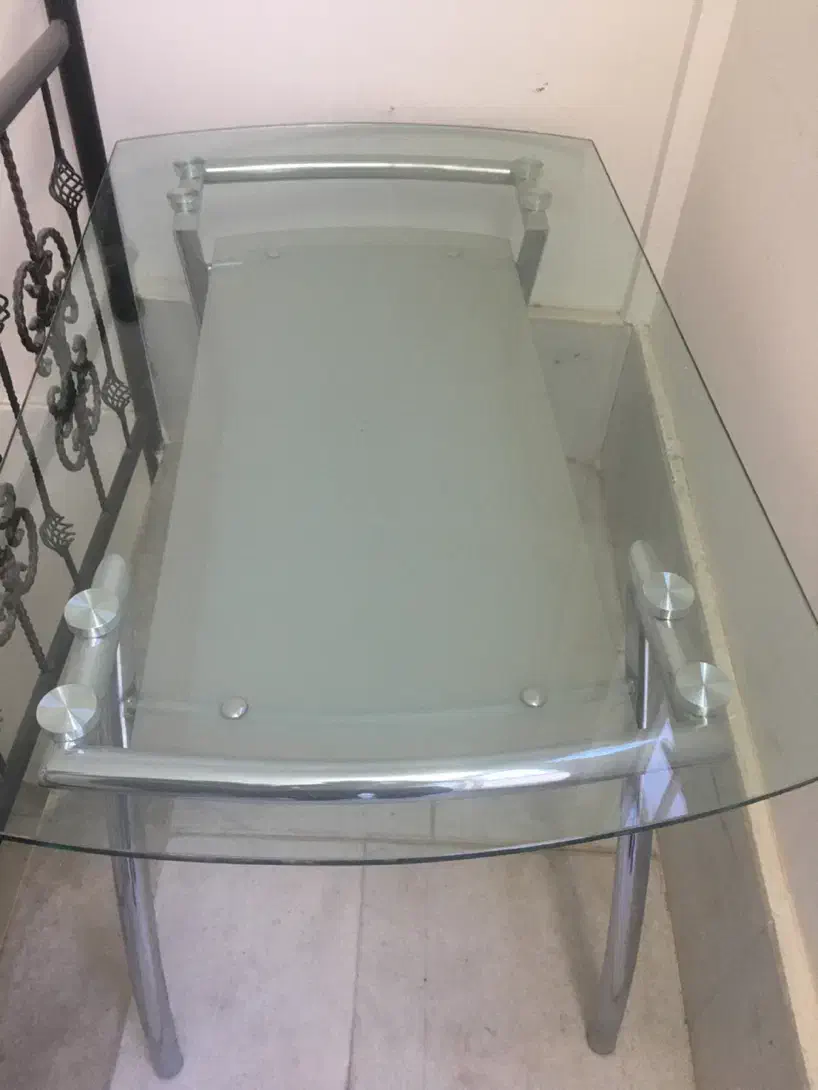 میز شیشه پایه اسطیل شیشه زخیم|میز و صندلی غذاخوری|مشهد, رضاشهر|دیوار