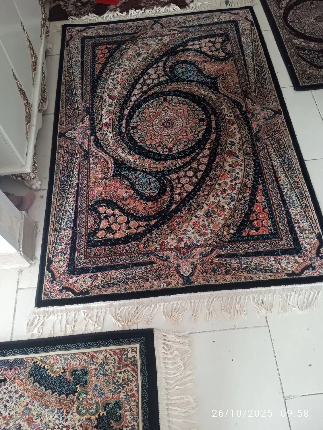 دوتاقالیچهویکپادری|فرش|رباطکریم, مسکن مهر آبشناسان|دیوار