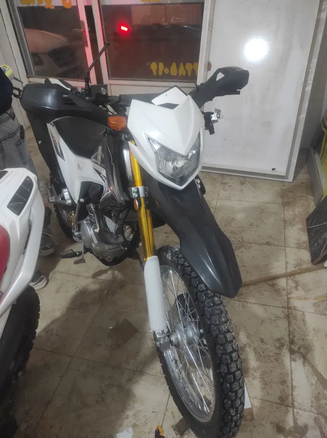 تریل پرواز کم کار|موتورسیکلت|ارومیه, |دیوار