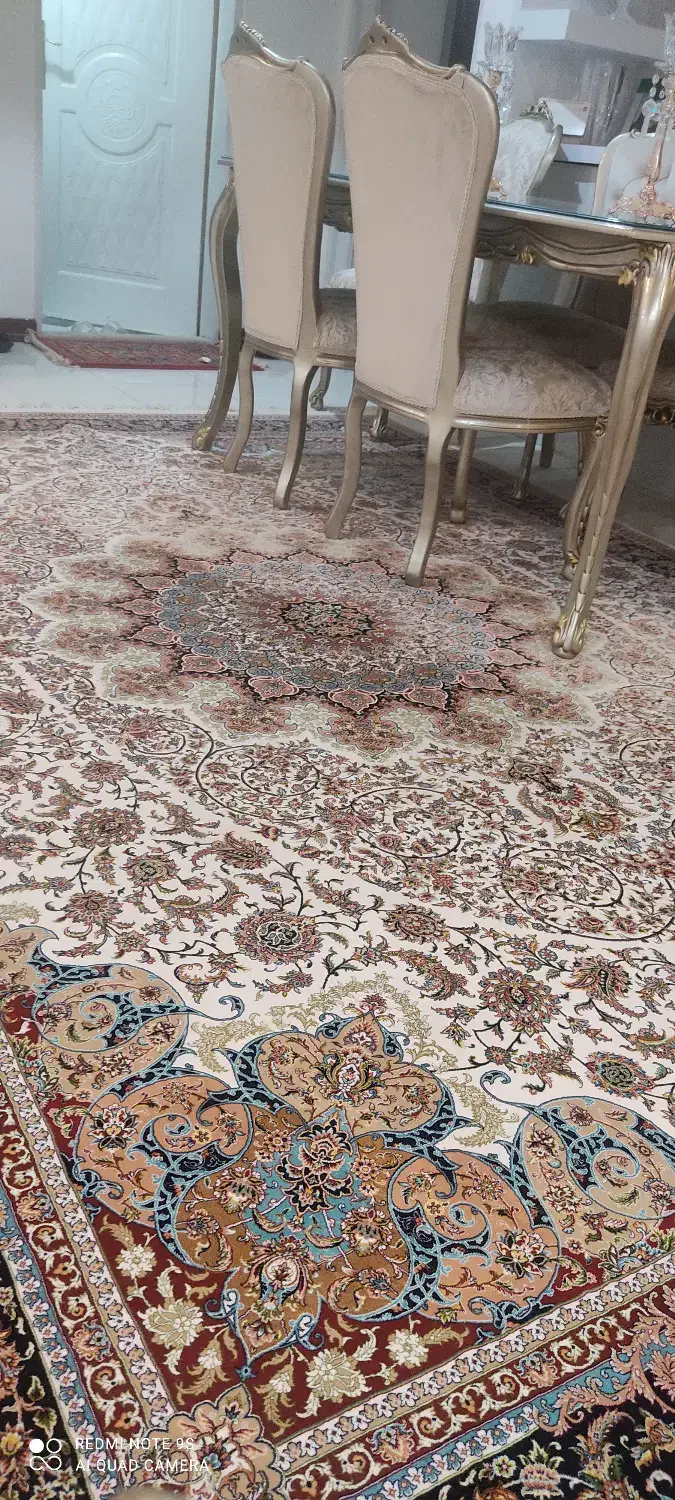 فرش ۱۲ متری و فرش ۹ متری|فرش|شاهین‌شهر, فردوسی|دیوار