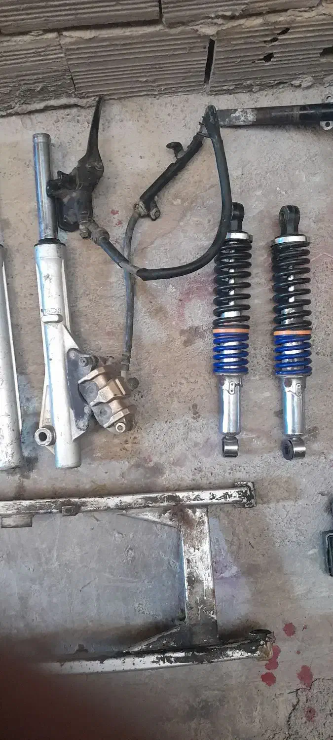 قطعات موتورویو|قطعات یدکی و لوازم جانبی|بهارستان, |دیوار