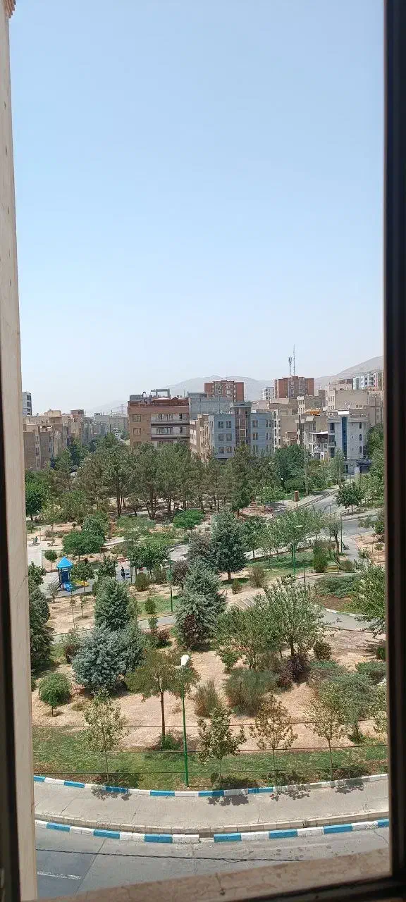 خاص‌ترین۸۳متری پونک میرزابابایی بالکن ۱۰ متری