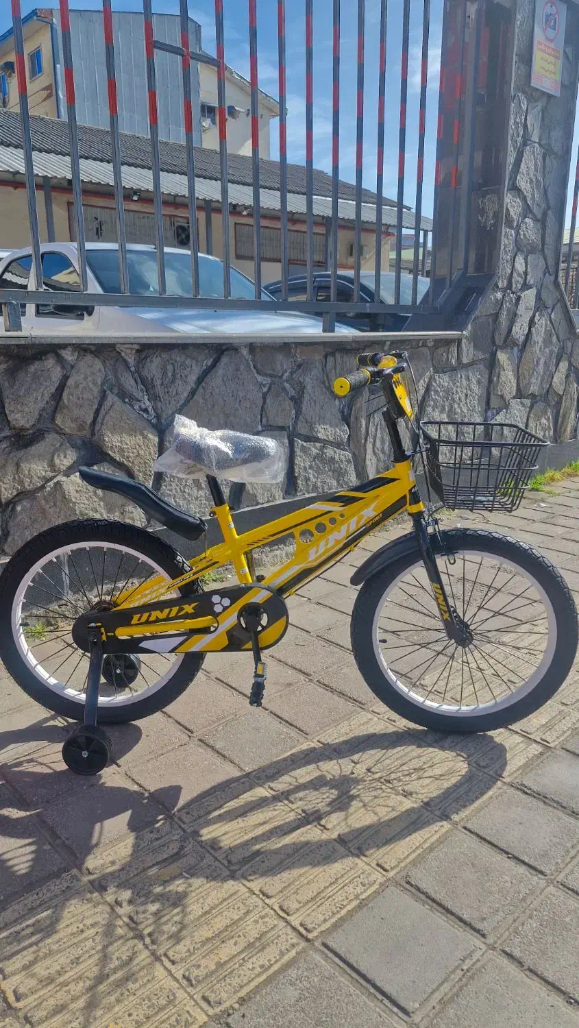 دوچرخه|دوچرخه، اسکیت، اسکوتر|رشت, فلسطین|دیوار