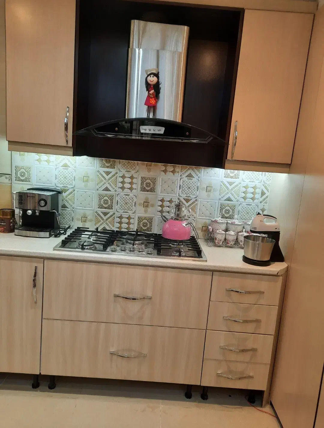 کابینت اشپزخونه مبل و نهارخوری و آینه کنسول|مصالح و تجهیزات ساختمان|آستارا, |دیوار