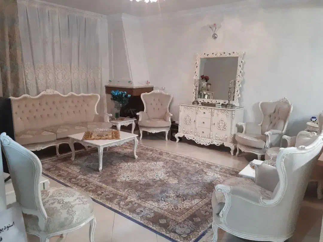 مبل۹ نفره در حد نو|مبلمان خانگی و میز عسلی|تهران, کاج|دیوار