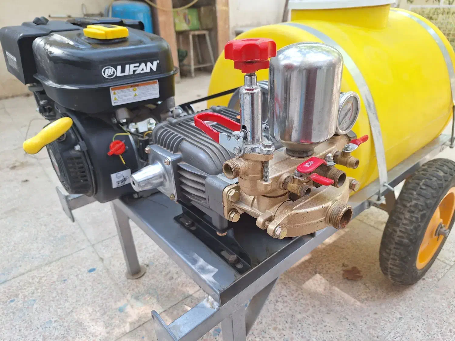 سم پاش فرغونی ۱۰۰ لیتری|ماشین‌آلات صنعتی|ملارد, |دیوار