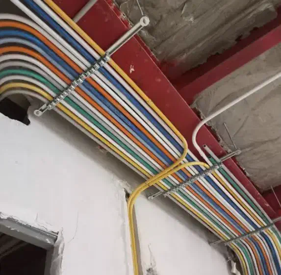 برق کار ساختمان|استخدام صنعتی، فنی، مهندسی|تهران, تجریش|دیوار