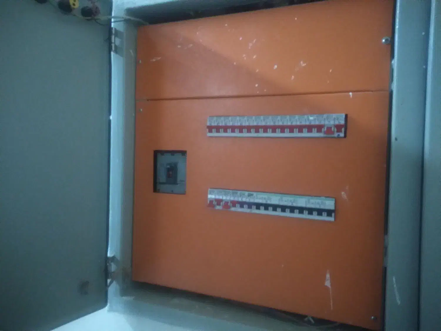 برق ساختمان ،نصب آیفون صوتی وتصویری|خدمات پیشه و مهارت|کرمانشاه, |دیوار