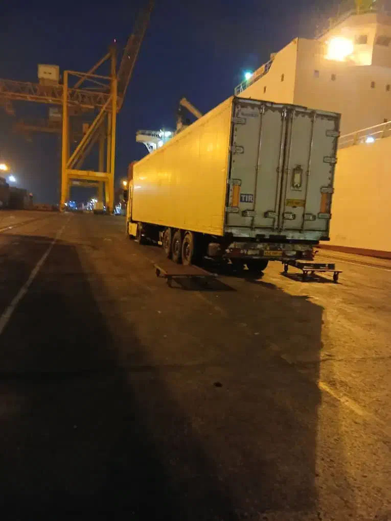 یخچال ماموت ۹۲|خودرو سنگین|شیراز, شیشهگری|دیوار