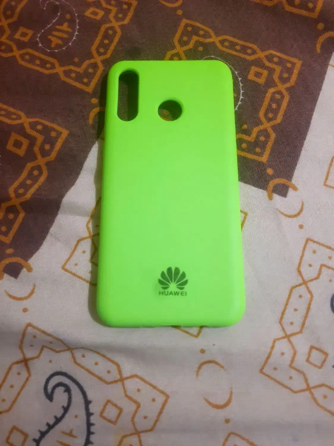 بک کاور سیلیکونی هواوی P30 light|لوازم جانبی موبایل و تبلت|شیراز, قدوسی شرقی|دیوار