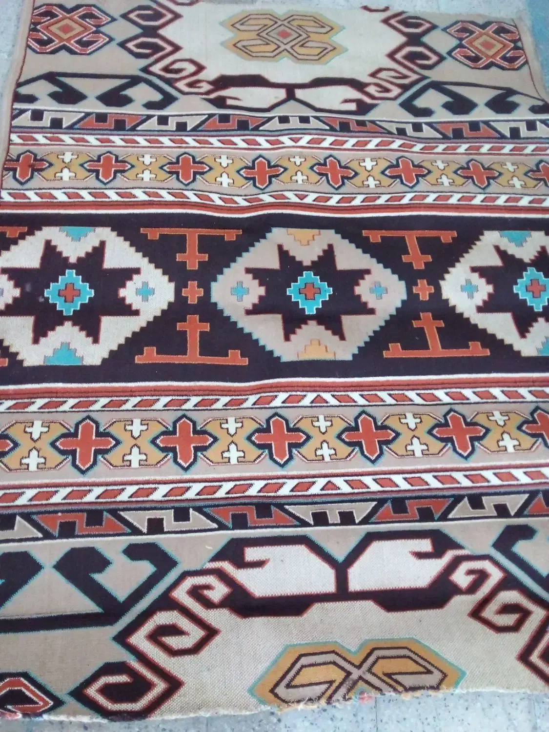 گلیم|گلیم، جاجیم، گبه|گلبهار, شهر جدید گلبهار|دیوار