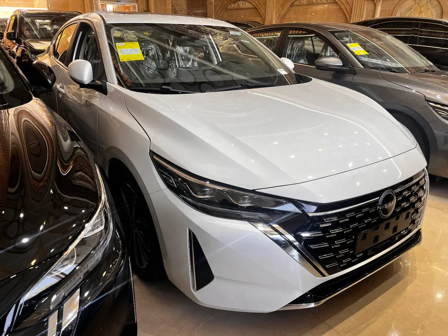 نیسان سیلفی مکس ادیشن ۲۰۲۴|خودرو سواری و وانت|اصفهان, پل شریعتی|دیوار