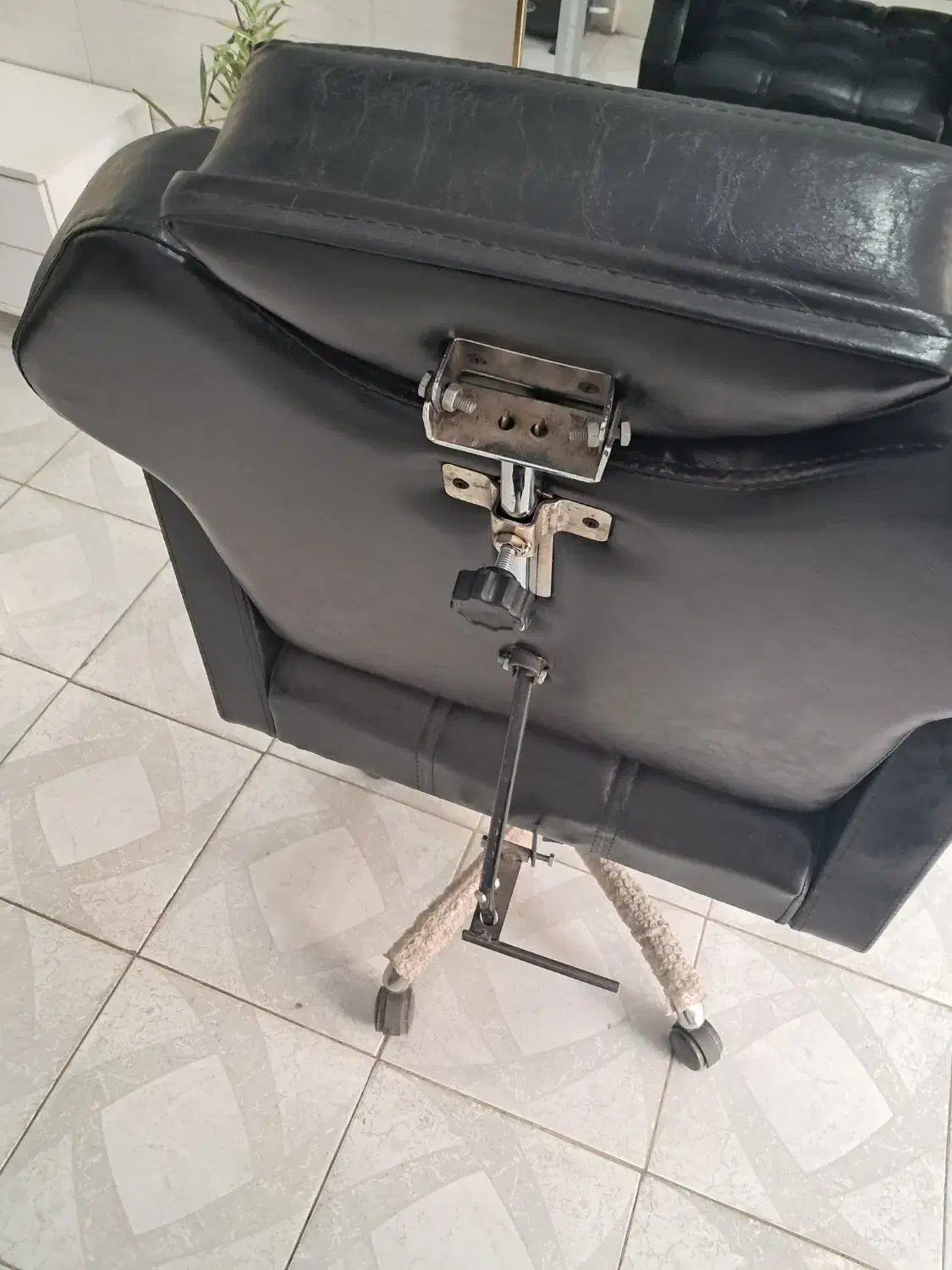 یک عدد صندلی کار سالم و تمیز درحد نو|صندلی و نیمکت|هشتگرد, سیف آباد|دیوار