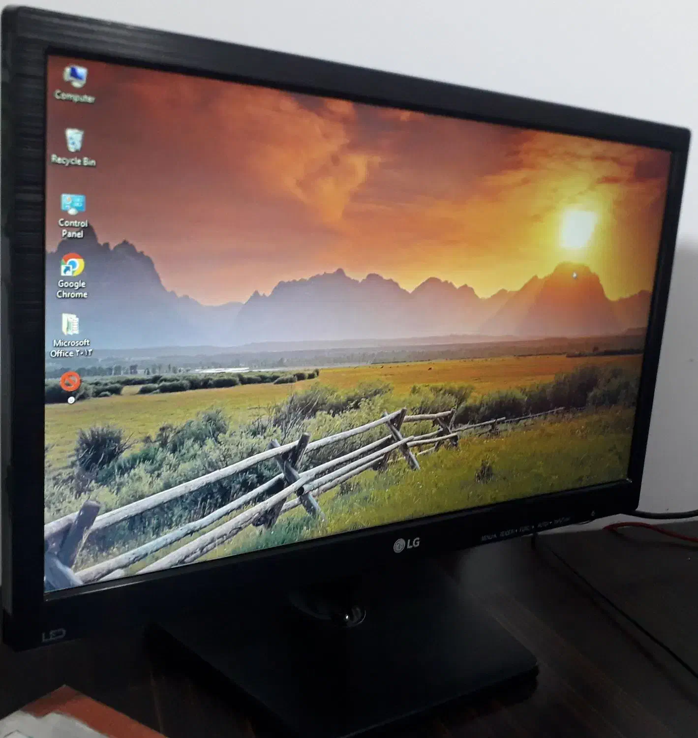 مانیتور|قطعات و لوازم جانبی رایانه|تربت جام, نظامی|دیوار