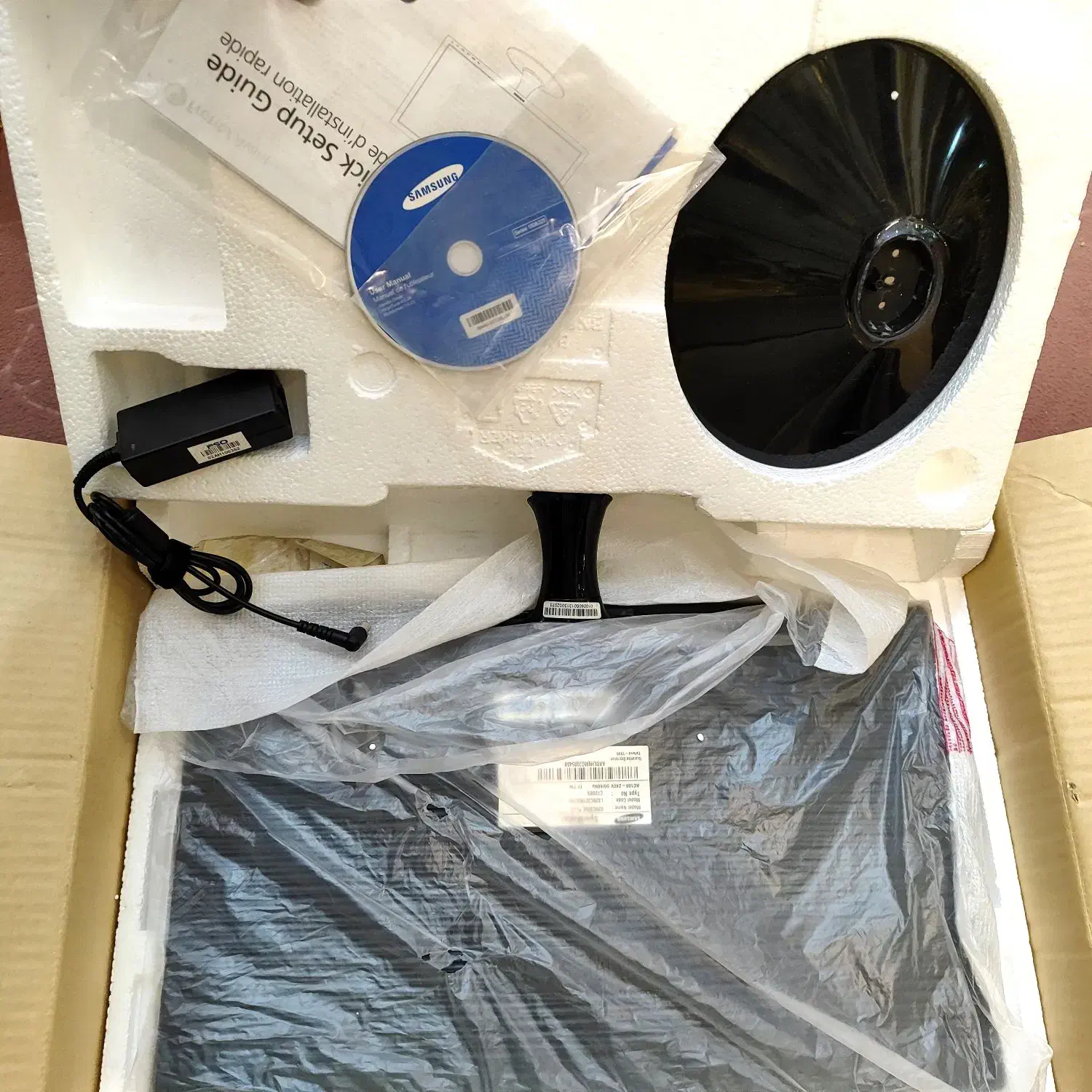 مانیتور سامسونگ و ال جی 19و20 اینچ|رایانه رومیزی|قم, سراجه (۱۵ خرداد)|دیوار