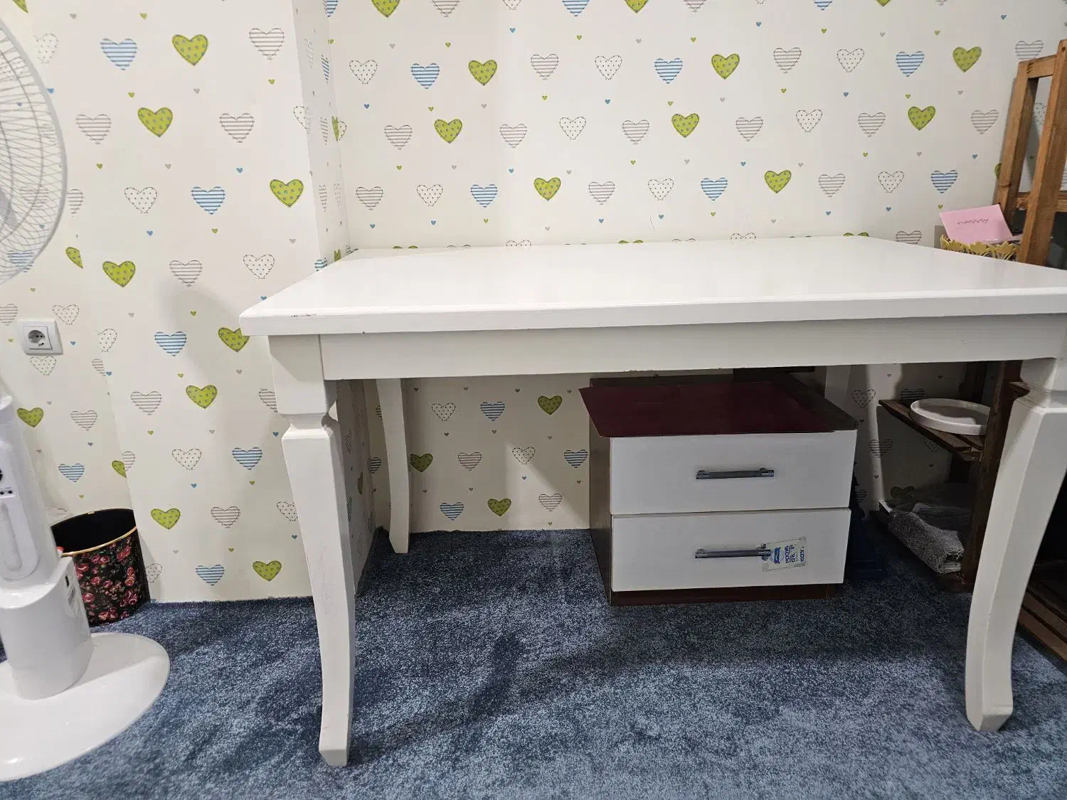 میز تک|میز و صندلی غذاخوری|بندر ماهشهر, |دیوار