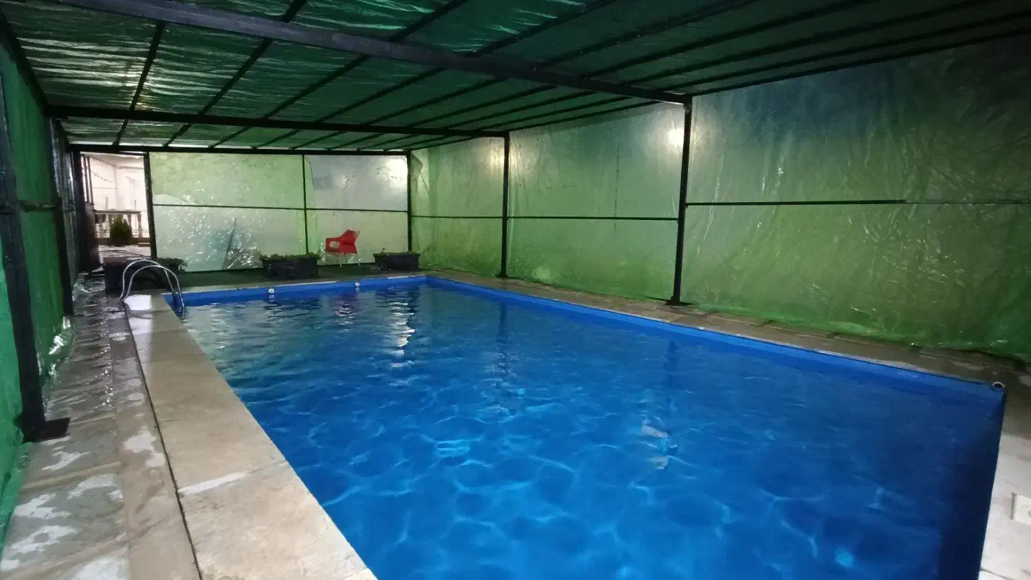 ویلا استخر آبگرم سرپوشیده / سهیلیه /دوخواب|اجارهٔ کوتاهمدت ویلا و باغ|کرج, گوهردشت|دیوار