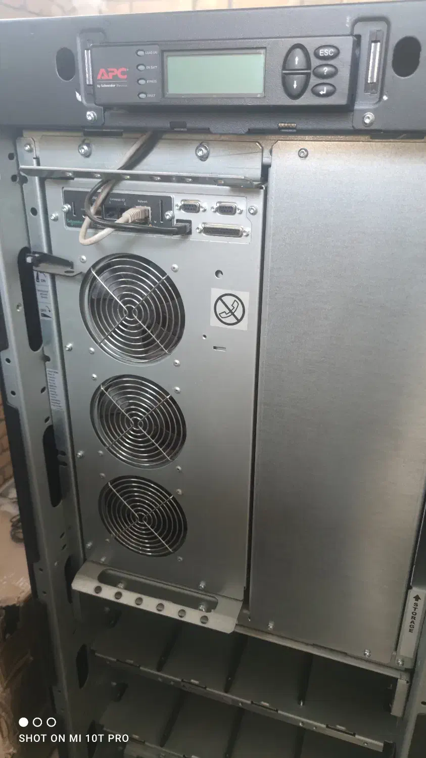 دستگاه UPS 10KV برند APC|مودم و تجهیزات شبکه|سیرجان, |دیوار