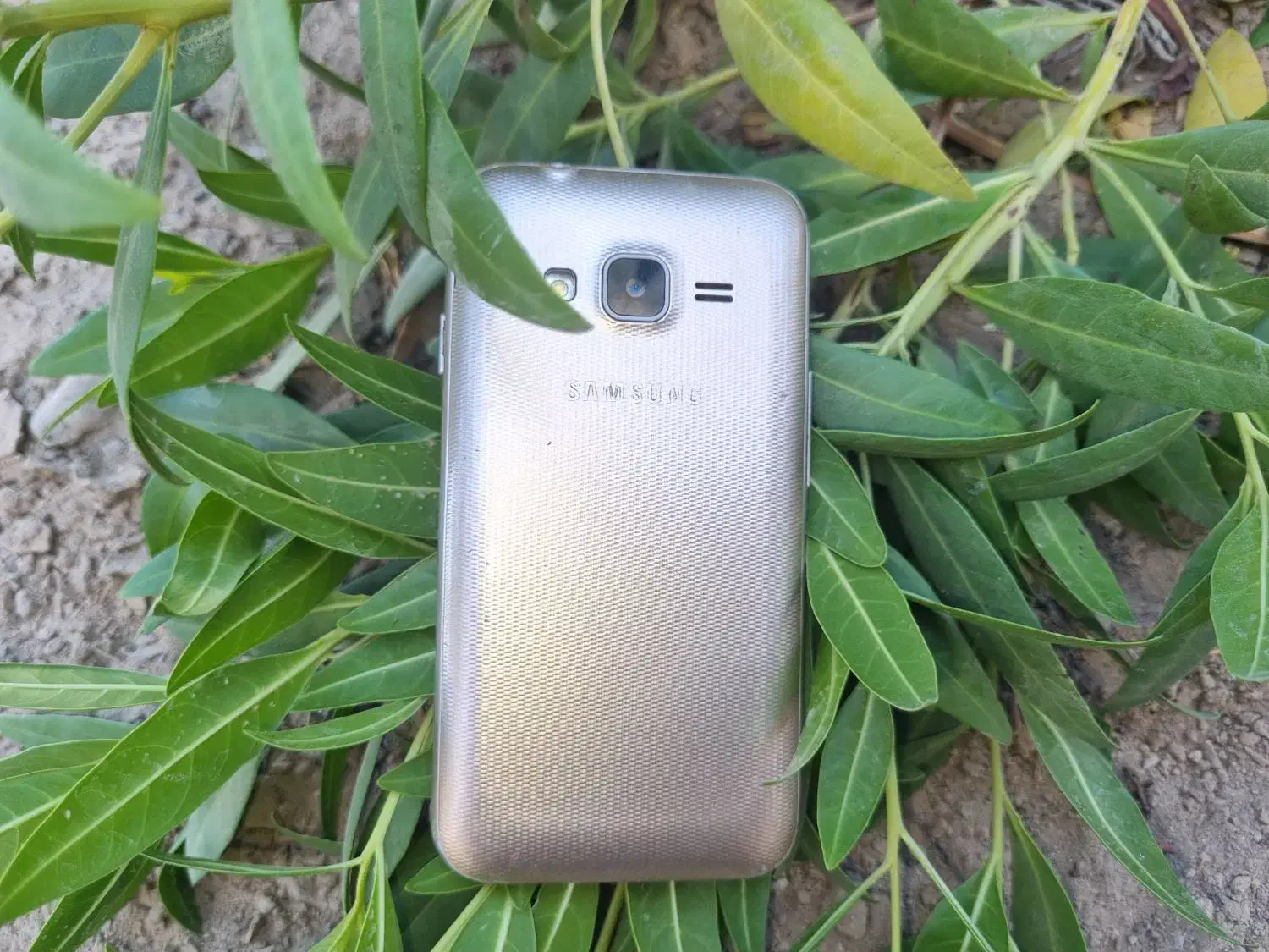 j 1 mini prim|موبایل|آبادان, |دیوار