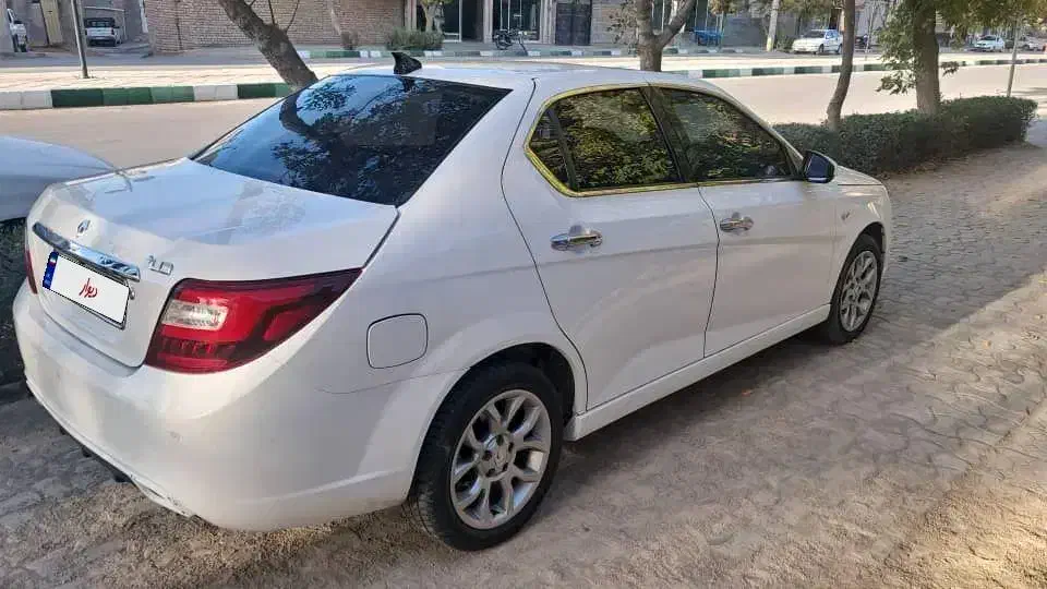 دنا پلاس توربو ۴۰۱ دنده ای فروش فوری|خودرو سواری و وانت|آشخانه, |دیوار