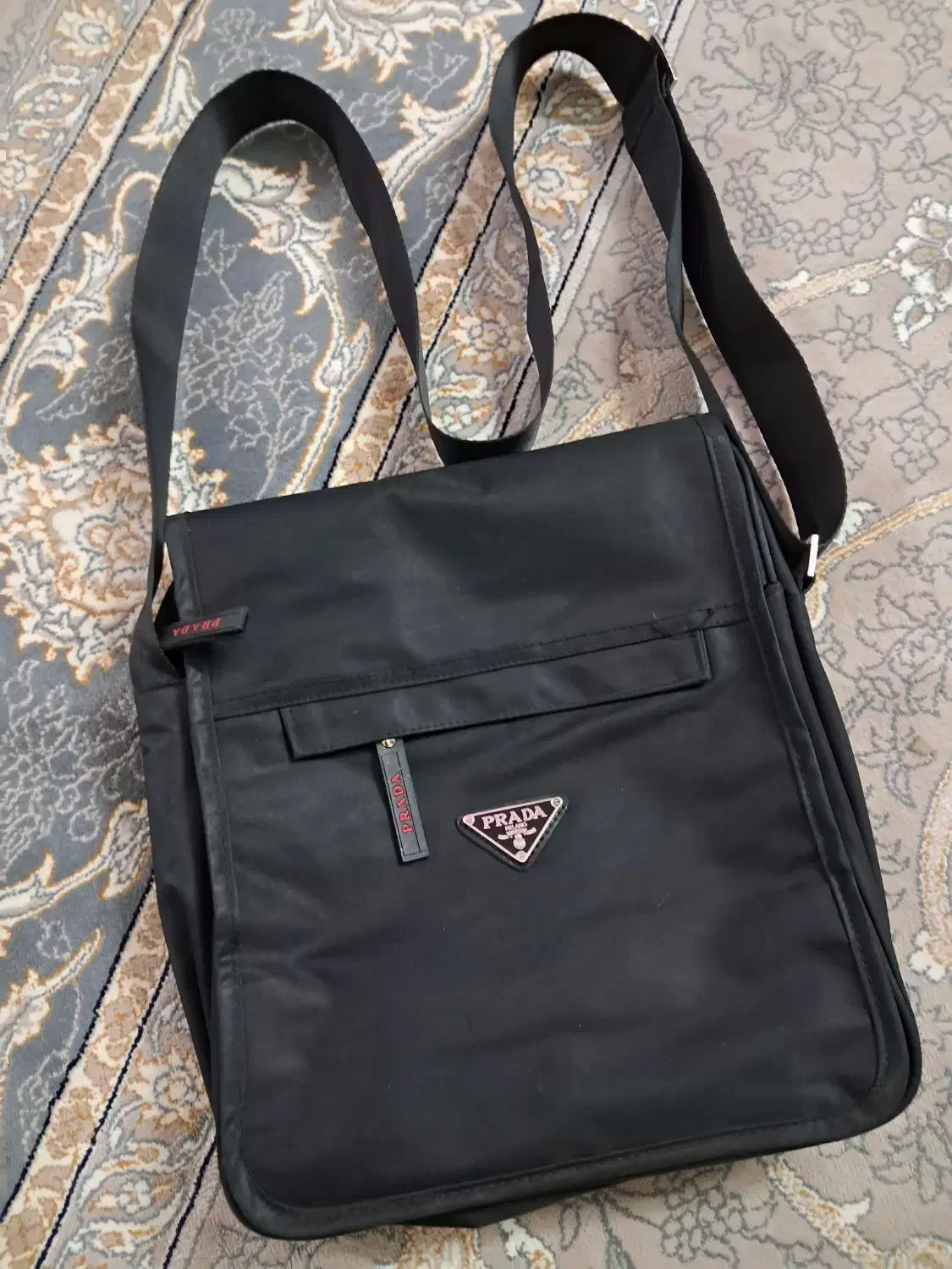 کیف همراه پرادا ایتالیایی درحد نو|کیف، کفش، کمربند|تهران, آذری|دیوار