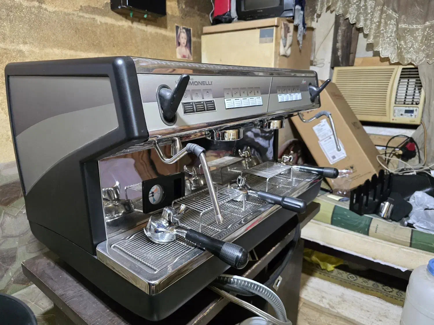 دستگاه سیمونلی آپیا در حد عروسک اورحال شده|کافیشاپ و رستوران|رشت, بازار|دیوار