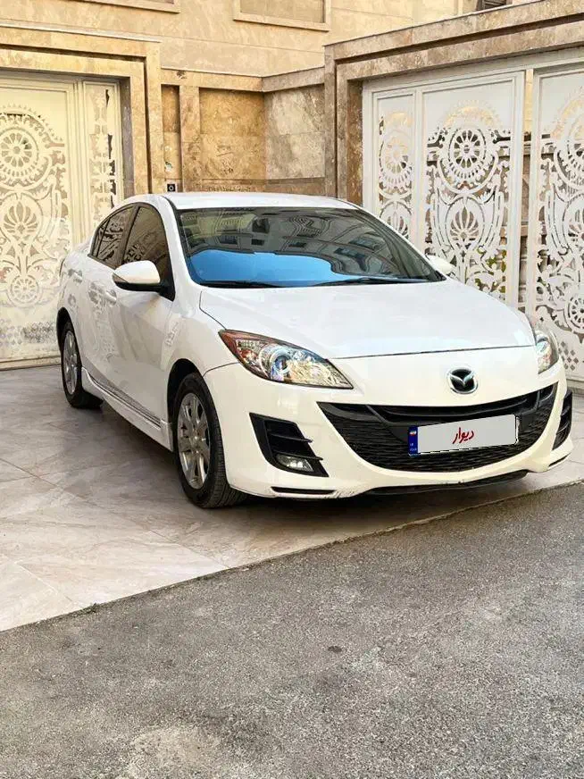 مزدا ۳ نیو|خودرو سواری و وانت|شیراز, زرهی|دیوار