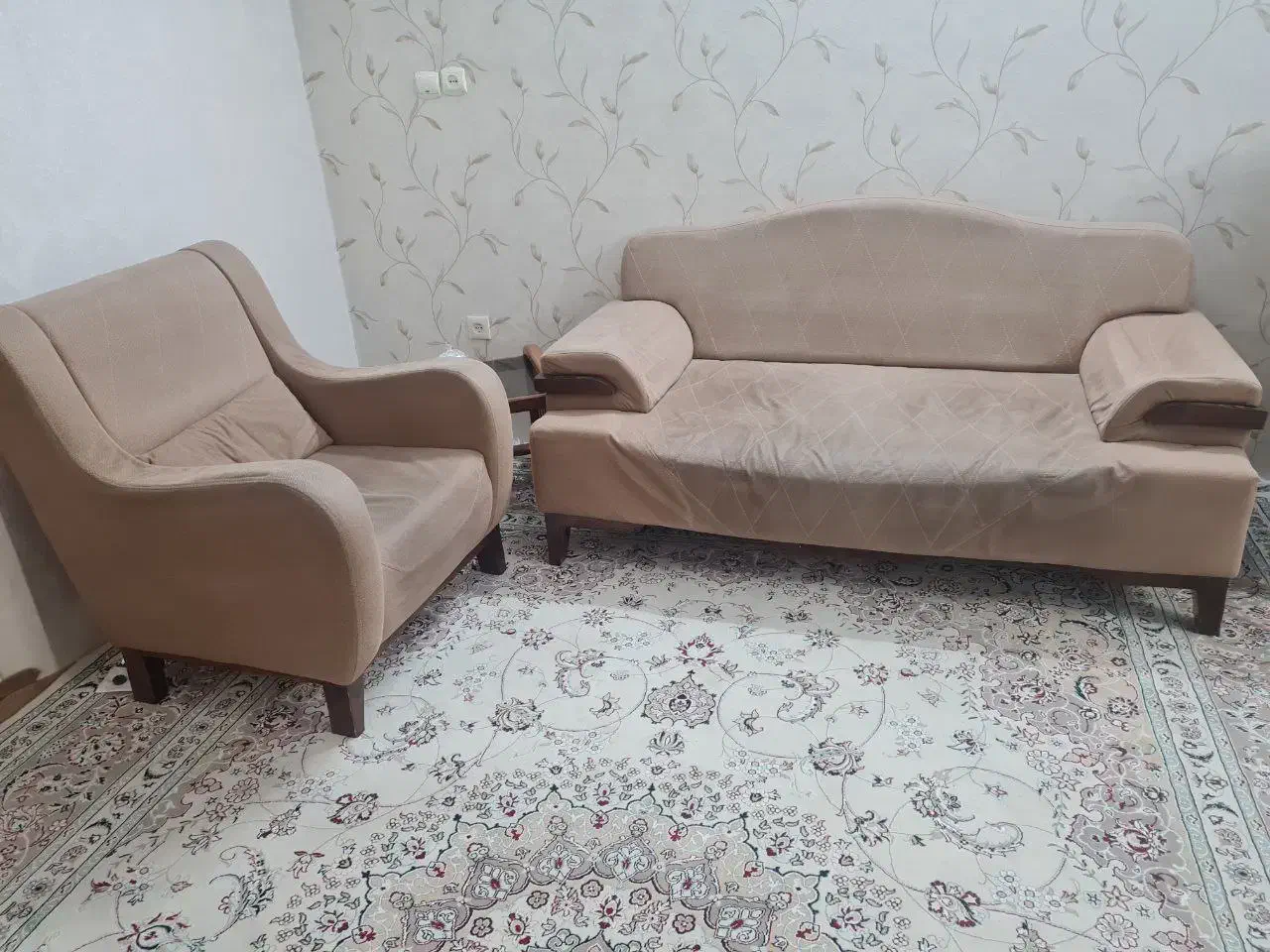 مبل راحتی|مبلمان خانگی و میز عسلی|مشهد, میعاد (شهرک غرب)|دیوار