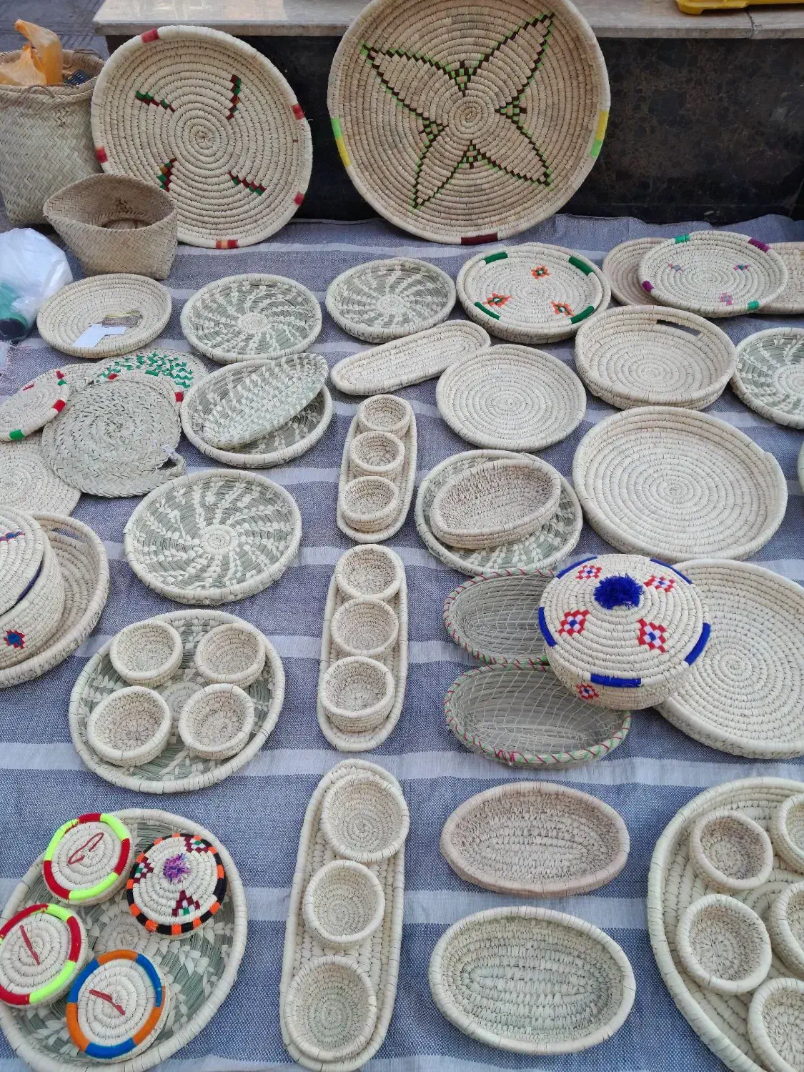 جابرنج / جانون/ سفره حصیری|صنایع دستی و سایر لوازم تزئینی|اهواز, نادری|دیوار