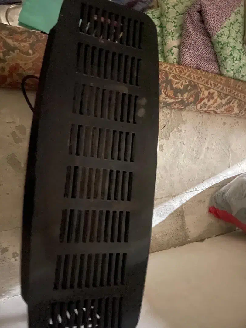 دو عدد بخاری یکی ایمن گاز مشهد یکی ارج|بخاری، هیتر، شومینه|شیروان (خراسان), |دیوار