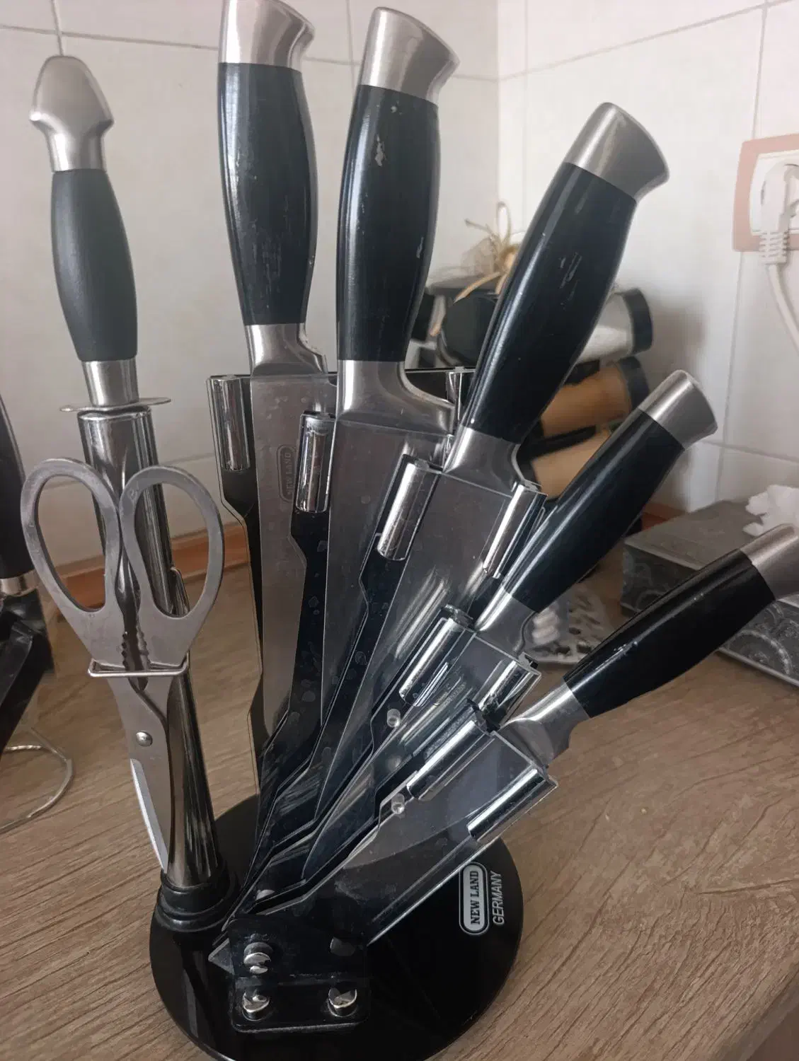 سه تا سرویس کامل با پایه چرخون|ظروف پخت‌وپز|سبزوار, فرهنگیان|دیوار