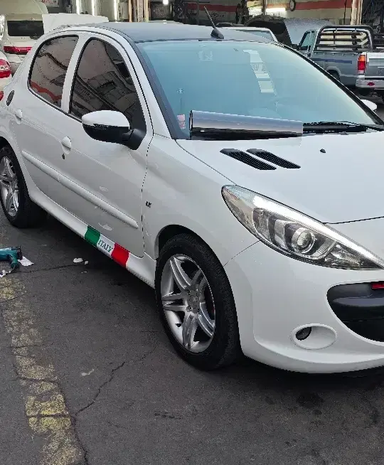 207 مدل ۱۴۰۰|خودرو سواری و وانت|تهران, فدک|دیوار