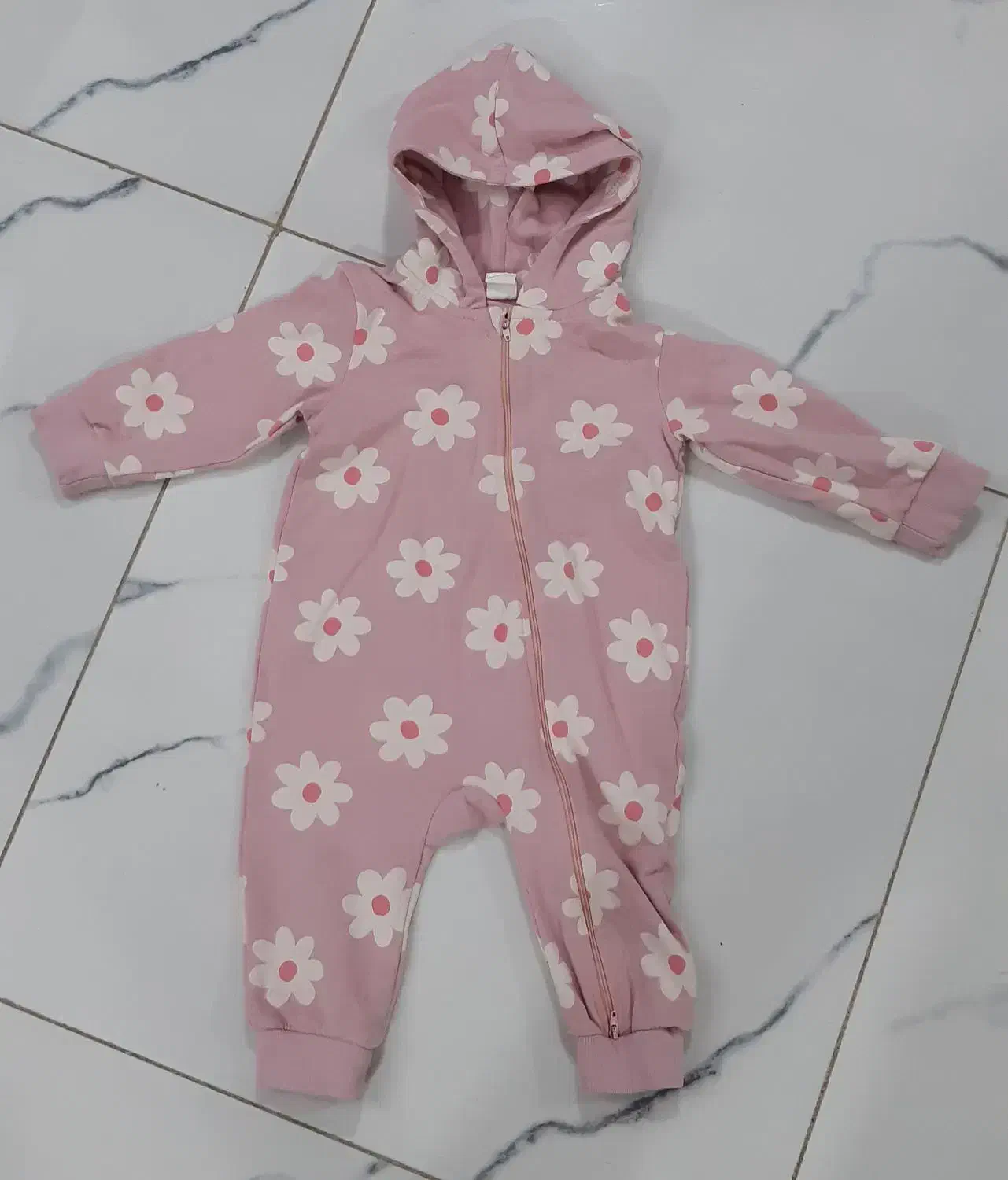 سر همی برندh&m|کفش و لباس بچه|نجفآباد, ویلاشهر|دیوار