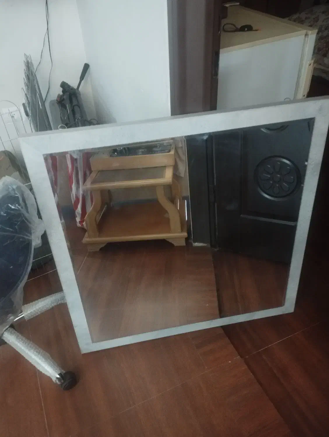 فروش سرویس خواب بعلت مهاجرت|مبلمان خانگی و میز عسلی|شیراز, قالیشویی|دیوار