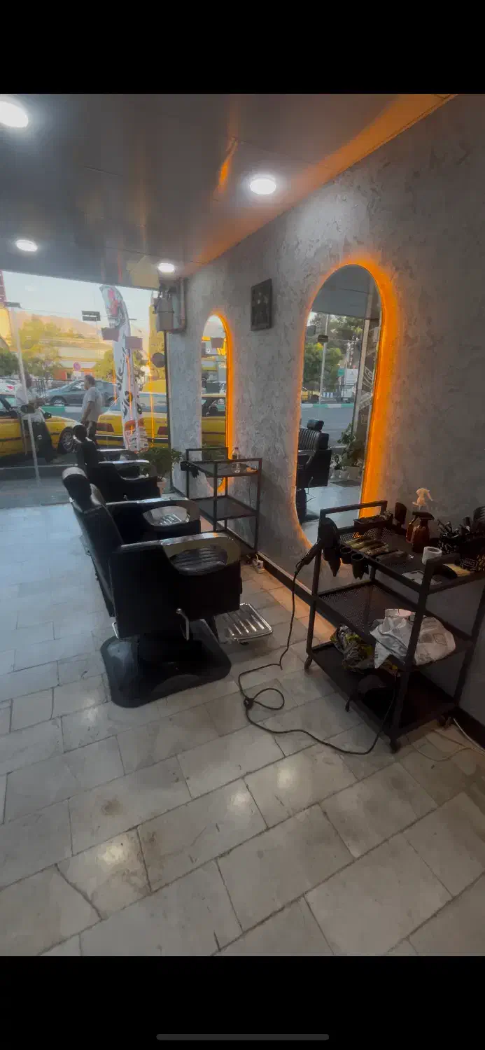 ارایشگری|خدمات آرایشگری و زیبایی|کرج, چمران|دیوار