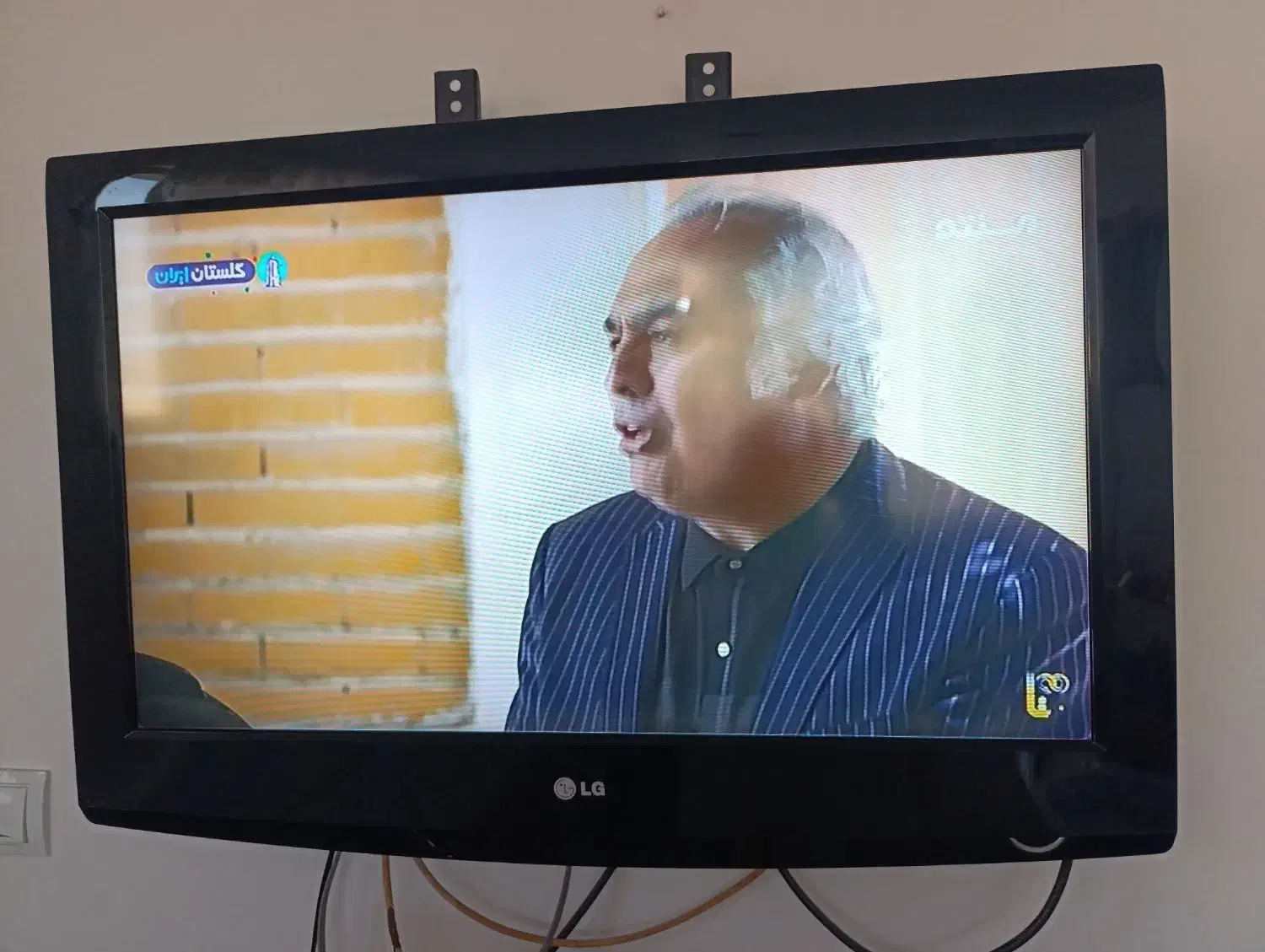 تلویزیون ۳۲اینچ LG|تلویزیون و پروژکتور|سبزوار, توحیدشهر|دیوار