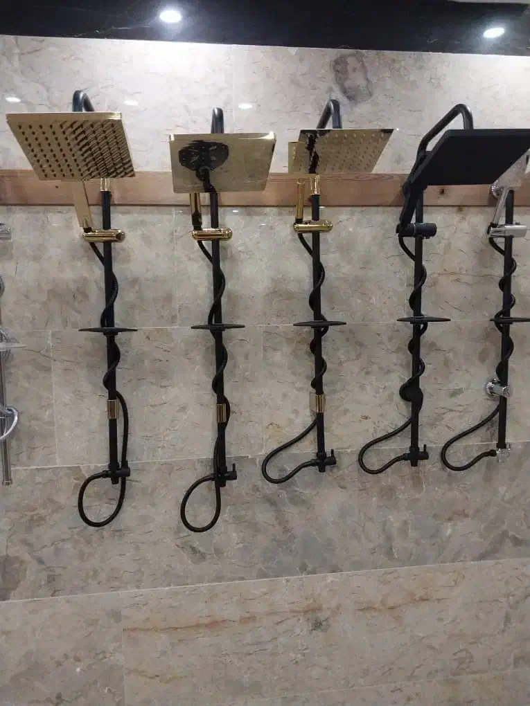 شیرالات مشکی طلایی قاجاری|لوازم حمام|کرج, شاهینویلا|دیوار