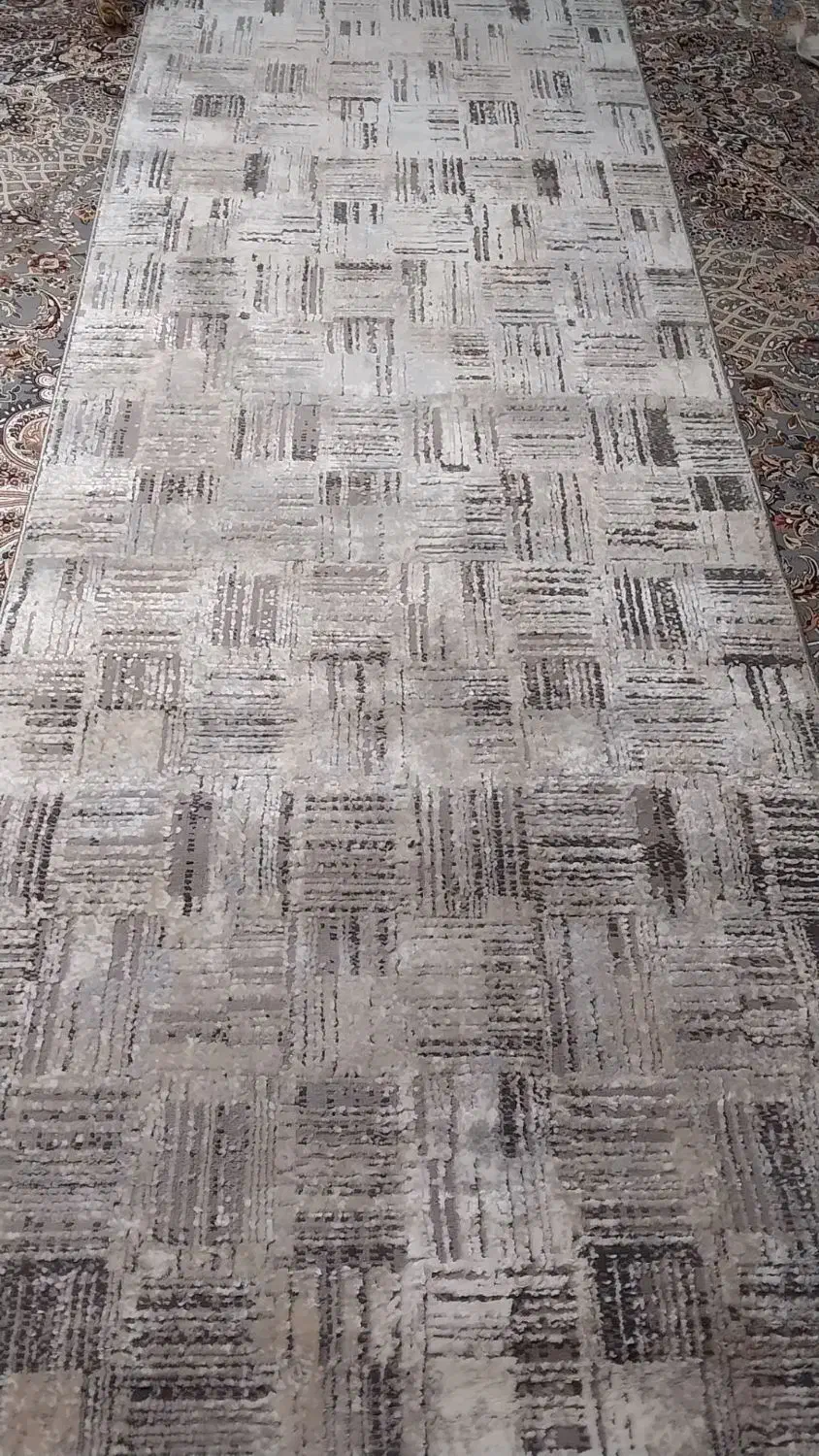 کناره فرش نونو|فرش|قزوین, |دیوار