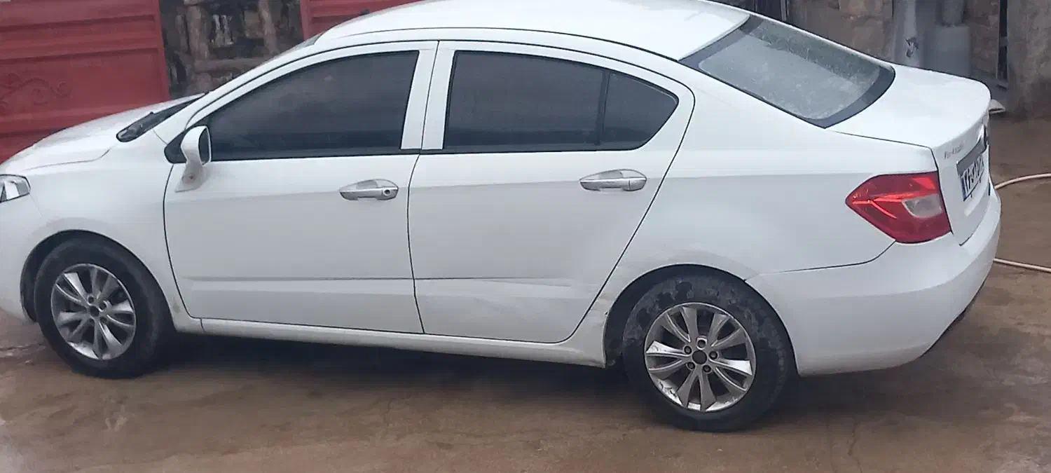 برلیانس H۲۳۰ مدل ۹۶ دنده ای|خودرو سواری و وانت|شیراز, دروازه اصفهان|دیوار